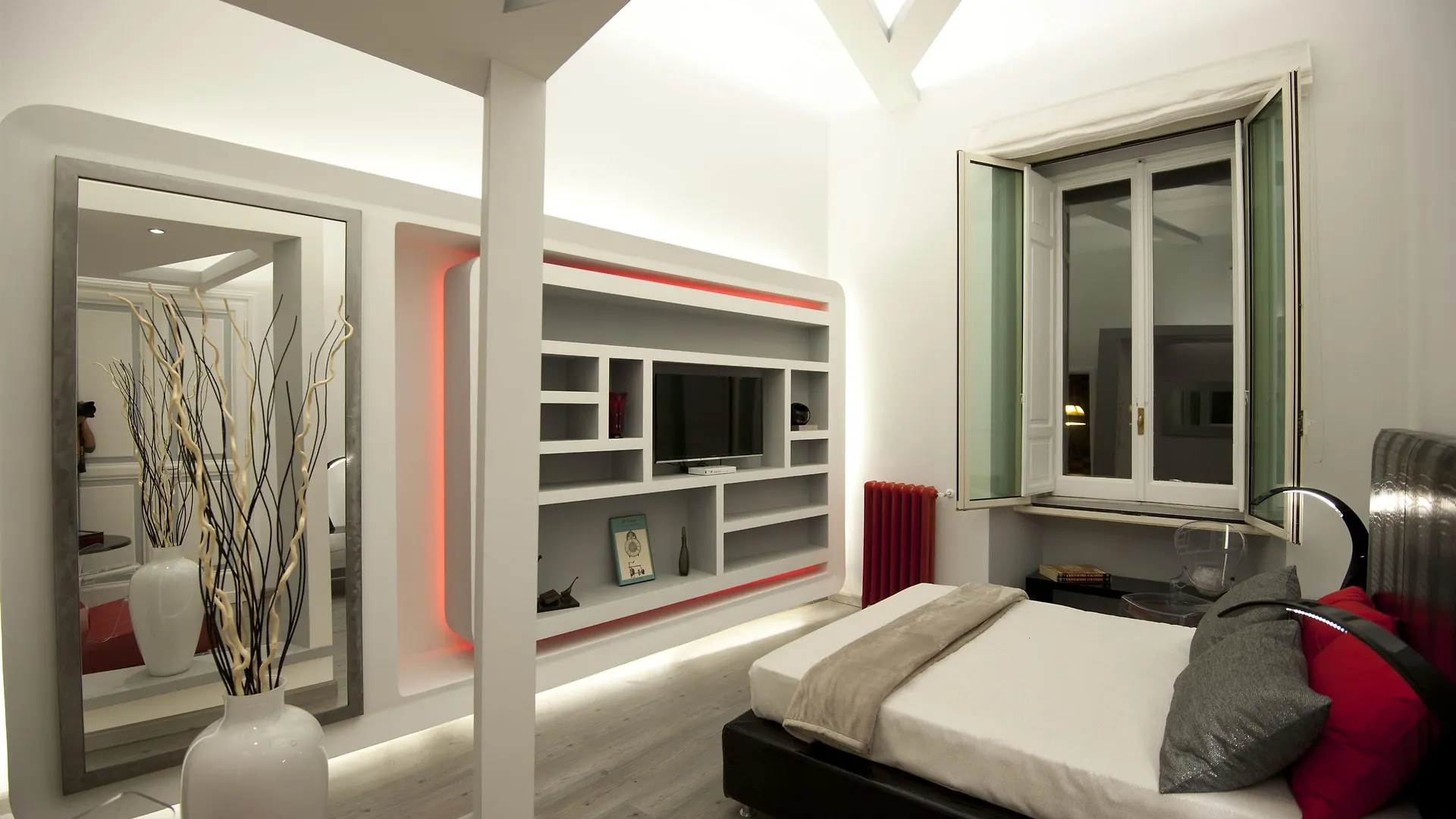 Luxury On The River Rome