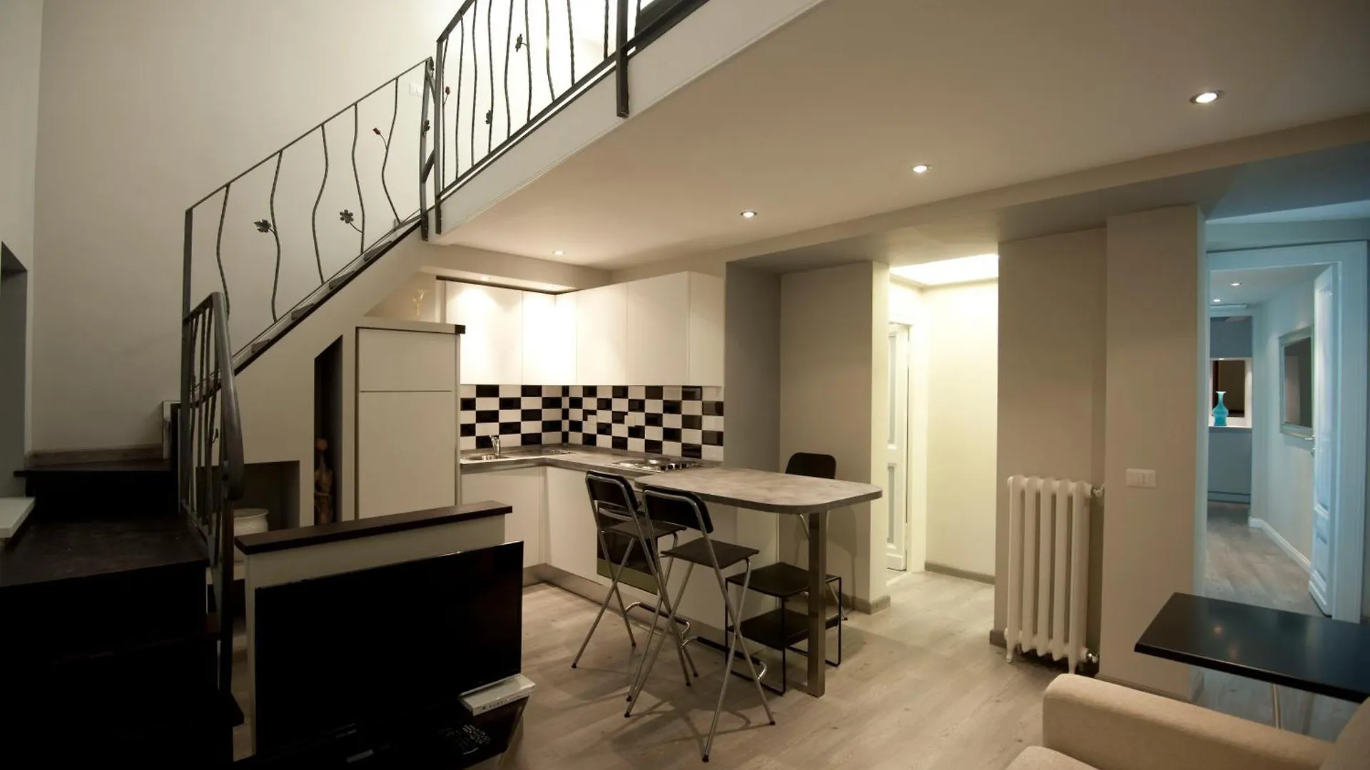 *** Guest house Luxury On The River Rome Italy